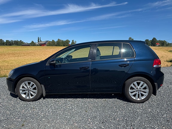 Volkswagen Golf VI 5 of 26
