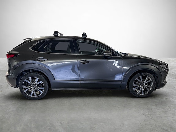 Mazda CX-30 6 of 26