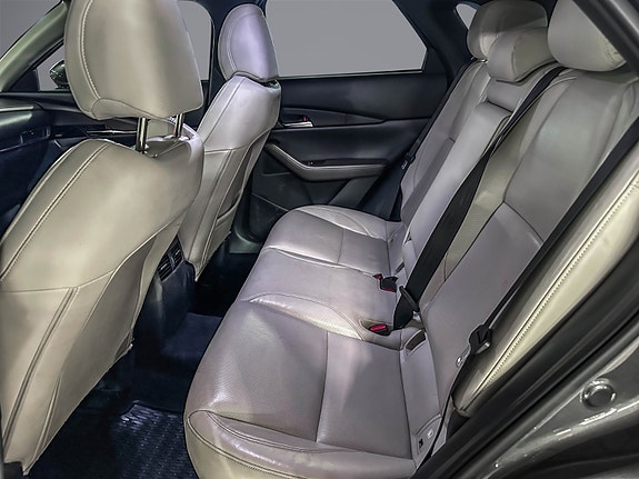 Mazda CX-30 19 of 26