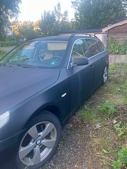 BMW 525Xi 4 of 10