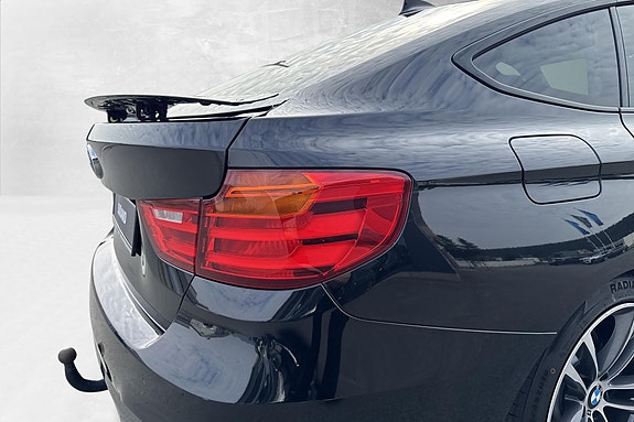 BMW 320d 9 of 20