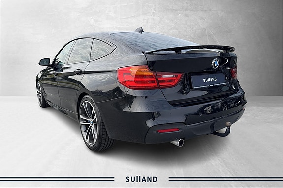 BMW 320d 3 of 20