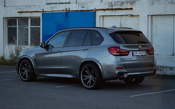 BMW X5 4 of 30