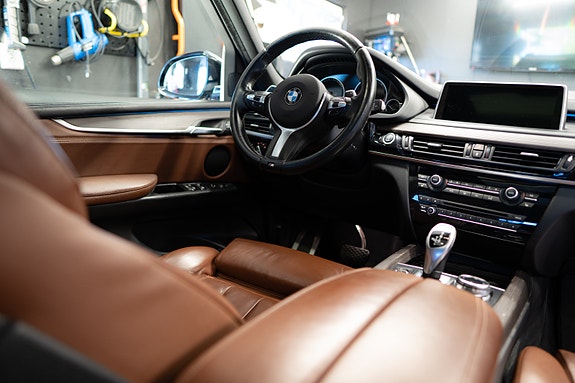 BMW X5 15 of 30