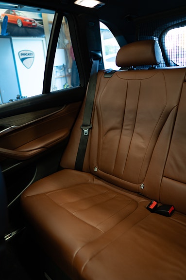 BMW X5 29 of 30