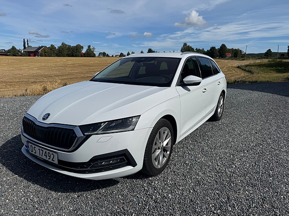Skoda Octavia 2 of 25