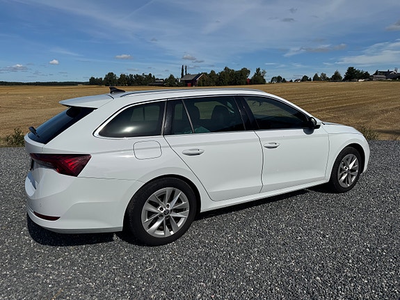 Skoda Octavia 10 of 25