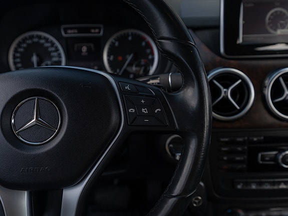 Mercedes-Benz 180 30 of 30