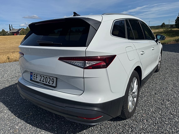 Skoda Enyaq 9 of 25