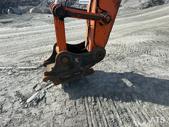 Hitachi ZX350LC-5B gravemaskin m/ tannskuffe 17 of 30