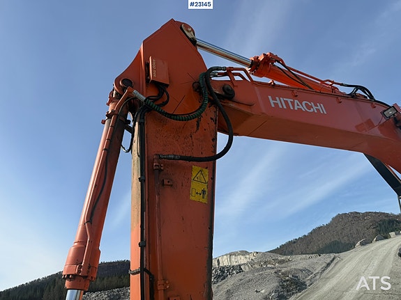Hitachi ZX350LC-5B gravemaskin m/ tannskuffe 18 of 30