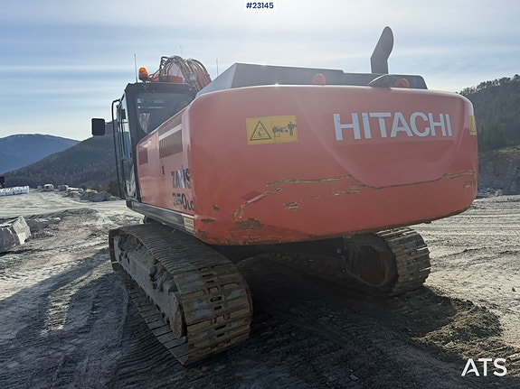 Hitachi ZX350LC-5B gravemaskin m/ tannskuffe 15 of 30