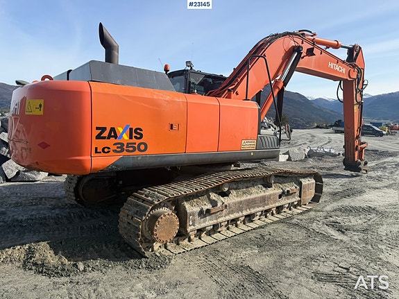 Hitachi ZX350LC-5B gravemaskin m/ tannskuffe 9 of 30