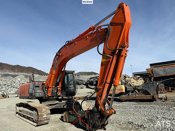 Hitachi ZX290LC-5B  gravemaskin m/ graveskuffe 6 of 30