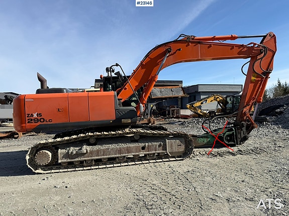 Hitachi ZX290LC-5B  gravemaskin m/ graveskuffe 9 of 30