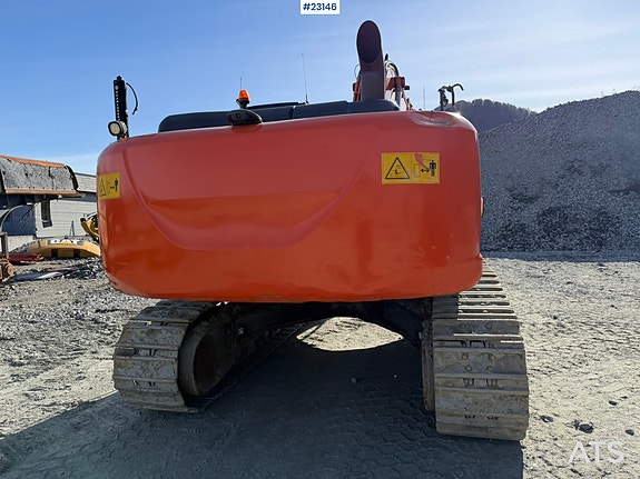 Hitachi ZX290LC-5B  gravemaskin m/ graveskuffe 13 of 30