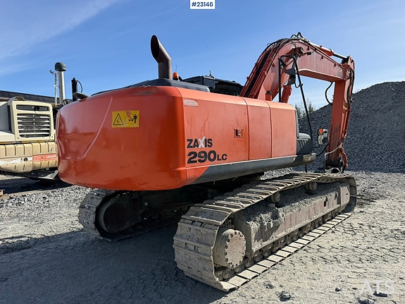 Hitachi ZX290LC-5B  gravemaskin m/ graveskuffe 11 of 30