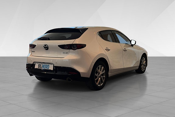 Mazda 3 4 of 16