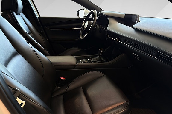 Mazda 3 12 of 16