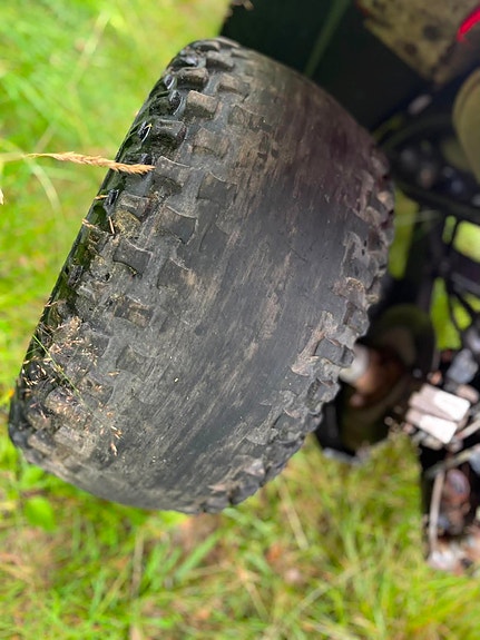 Yamaha Grizzly 300 12 of 16