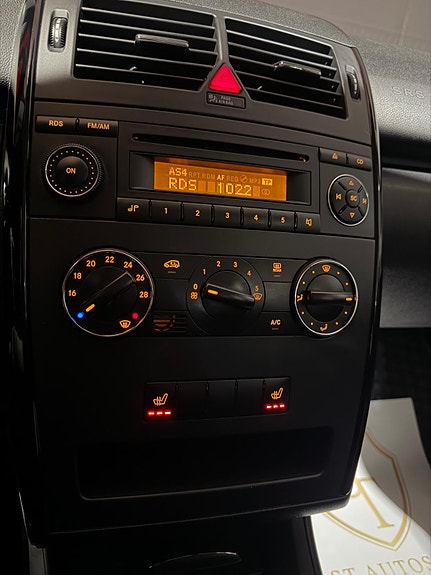 Mercedes-Benz A160 19 of 30