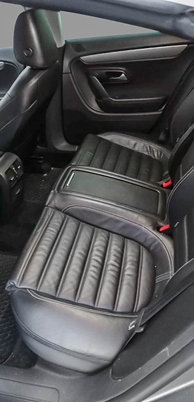 Volkswagen Passat CC 13 of 16