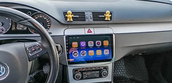 Volkswagen Passat CC 12 of 16