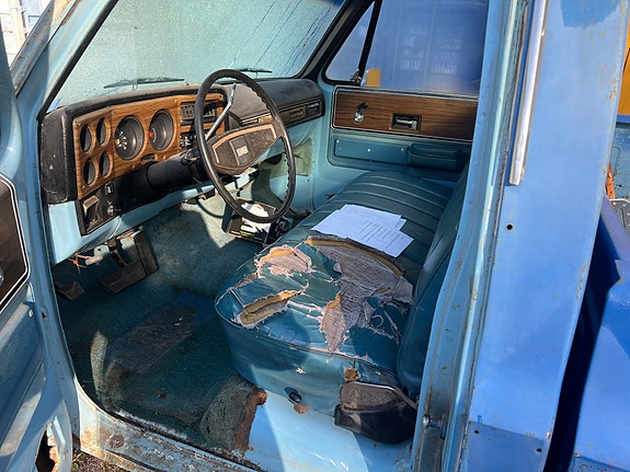 Chevrolet C10 11 of 16