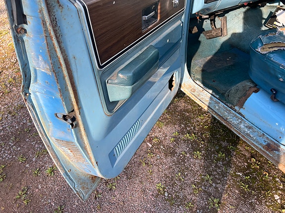 Chevrolet C10 13 of 16