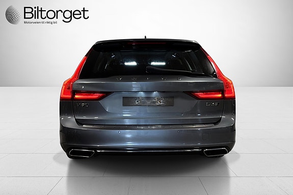 Volvo V90 6 of 30