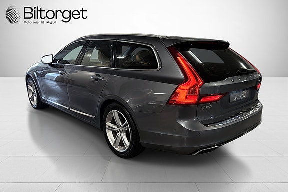 Volvo V90 7 of 30