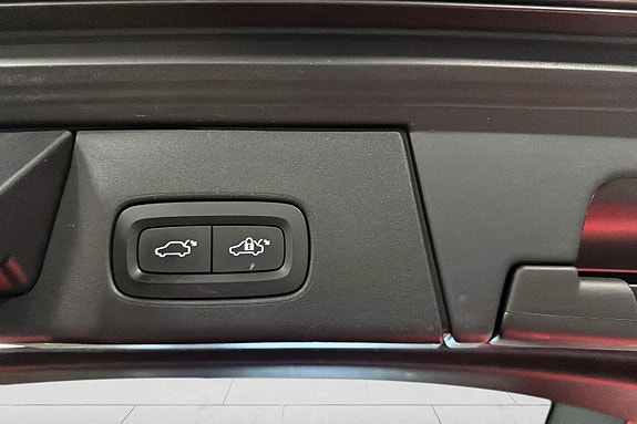 Volvo V90 28 of 30