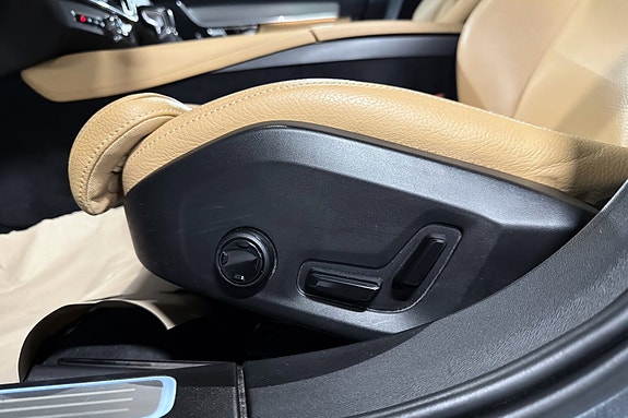 Volvo V90 26 of 30
