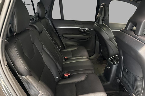 Volvo XC90 20 of 21