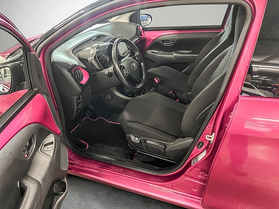 Toyota Aygo 10 of 28