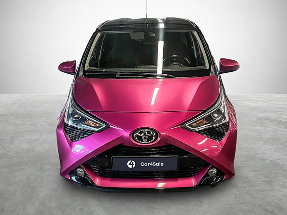 Toyota Aygo 8 of 28