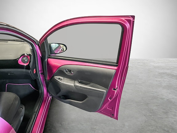 Toyota Aygo 16 of 28