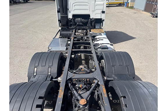 Volvo FH500 6x2 EURO6 + RETARDER 8 of 27