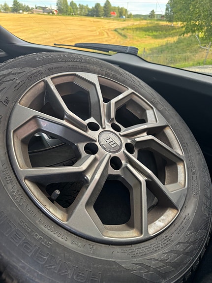 Volkswagen T-Roc 21 of 27