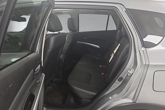 Suzuki SX4 S-Cross 14 of 16
