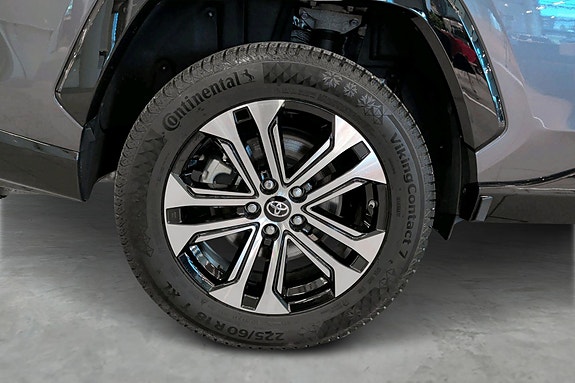 Toyota RAV4 Plug-in Hybrid 21 of 22