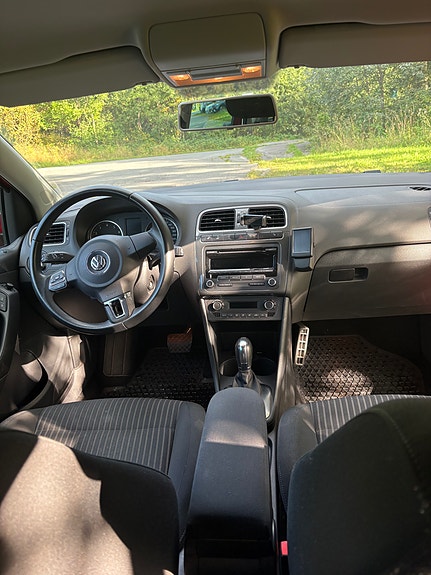 Volkswagen Polo 10 of 19