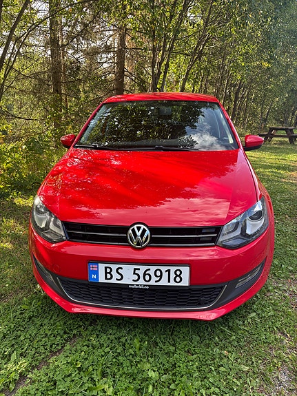 Volkswagen Polo 2 of 19