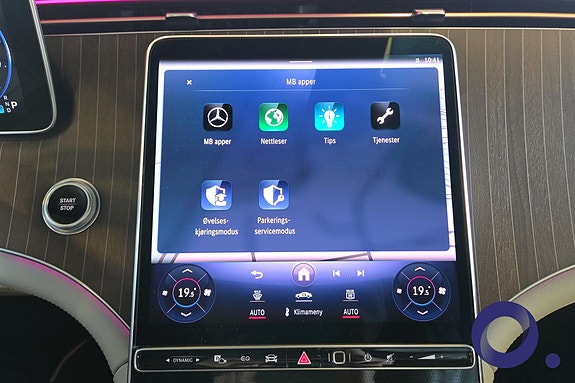 Mercedes-Benz EQS450 23 of 30
