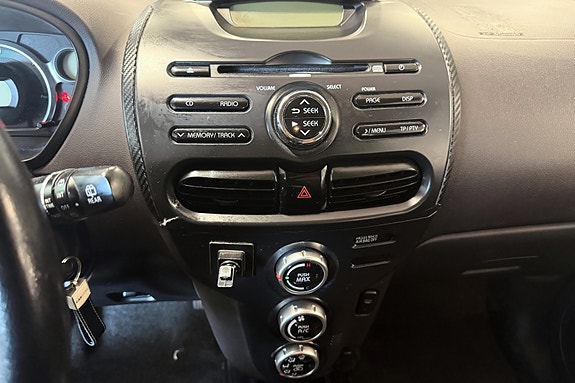Mitsubishi i-Miev 22 of 27