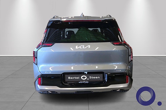 Kia EV9 4 of 30