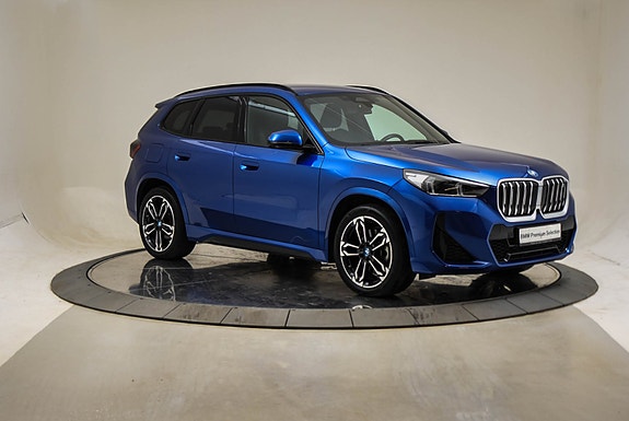 BMW iX1 13 of 20