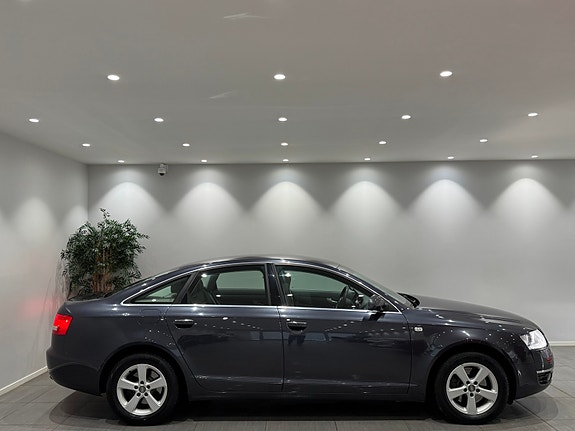 Audi A6 3 of 30