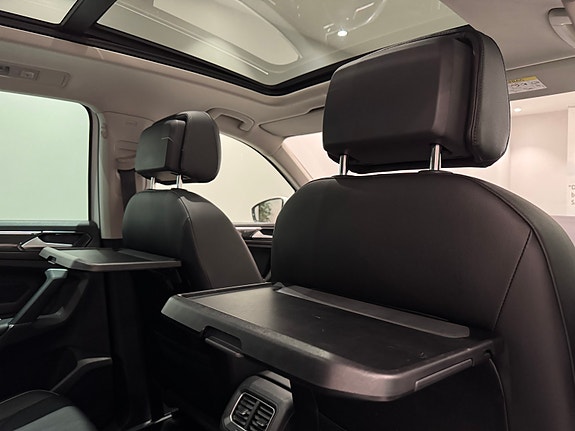 Volkswagen Tiguan 18 of 30