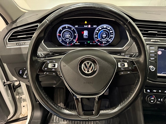 Volkswagen Tiguan 26 of 30